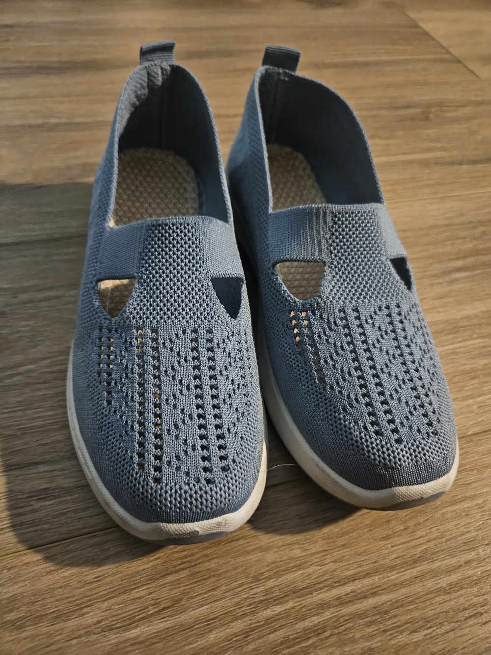 Breathable Knit Slip-On Walking Shoes - Blue
